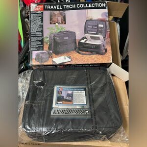 TRAVEL TECH COLLECTION DETACHABLE BRIEFCASE